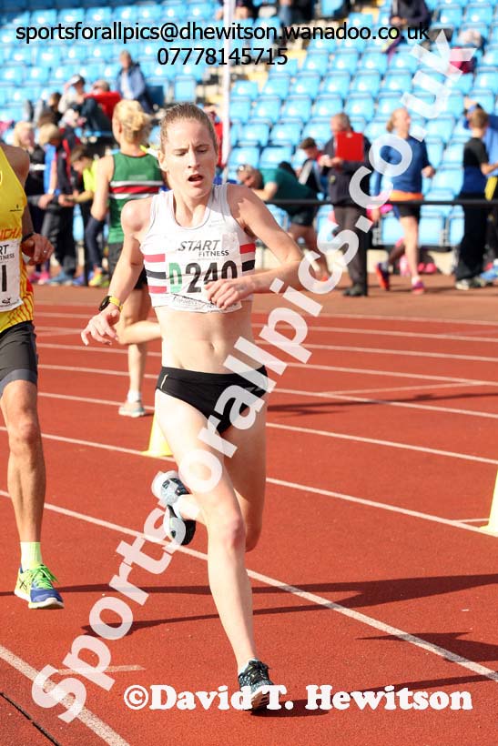 Senior women Northern 6 and 4 Stage Road Relays. Photo: David T. Hewitson/Sports for All Pics